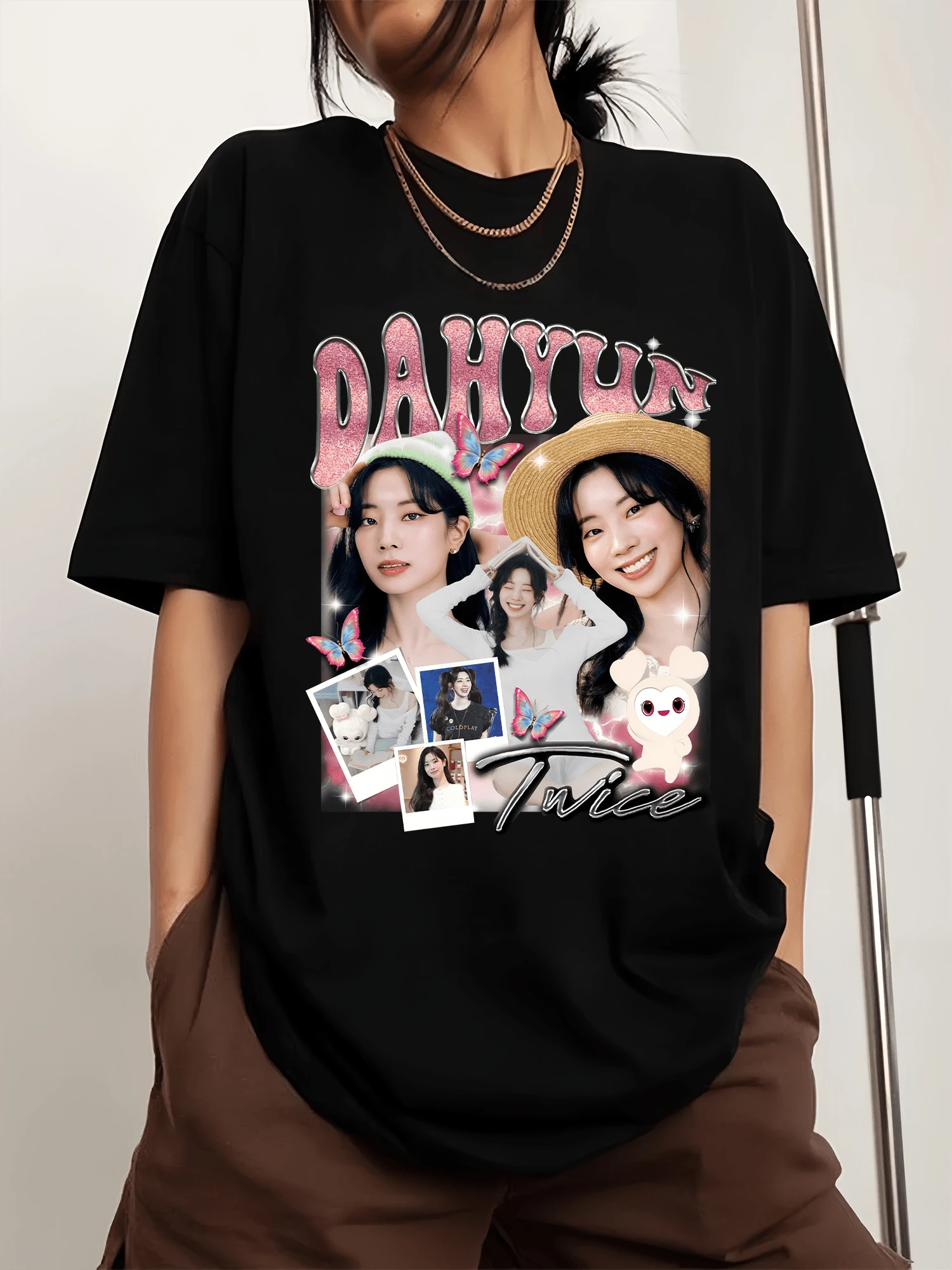 Graphique Dahyun Twices Men's Sports T-Shirt With Crew Neck And Print, Short Sleeves - Black - View 1