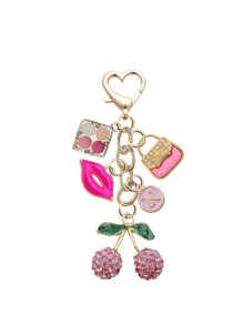 优雅精致的镶钻樱桃吊坠钥匙扣，美妆主题吊坠，搭配粉色圆形字母A-Z吊坠，Y2K风格，可爱的粉色樱桃、玫瑰嘴唇、眼影盘和面团设计，夏日粉色，适合挂在背包、手提包、钱包、沙滩包、耳机盒、手机上。 - 多色 - 查看 23