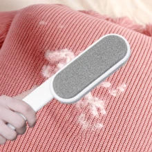 Chổi phủi bụi tĩnh điện 2 trong 1 có thể tái sử dụng - Với công nghệ tĩnh điện thủ công hiệu quả, tay cầm tiện dụng, được thiết kế để loại bỏ xơ vải và bụi bẩn trên quần áo, chăn ga, ghế sofa, thảm. - Xem 3