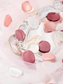 100pcs Random Silk Rose Petals, Cross-Border Burnt Edge Petals, Wedding Confetti, Luminous Cream Scattered Flower Petals - Multicolor - View 4