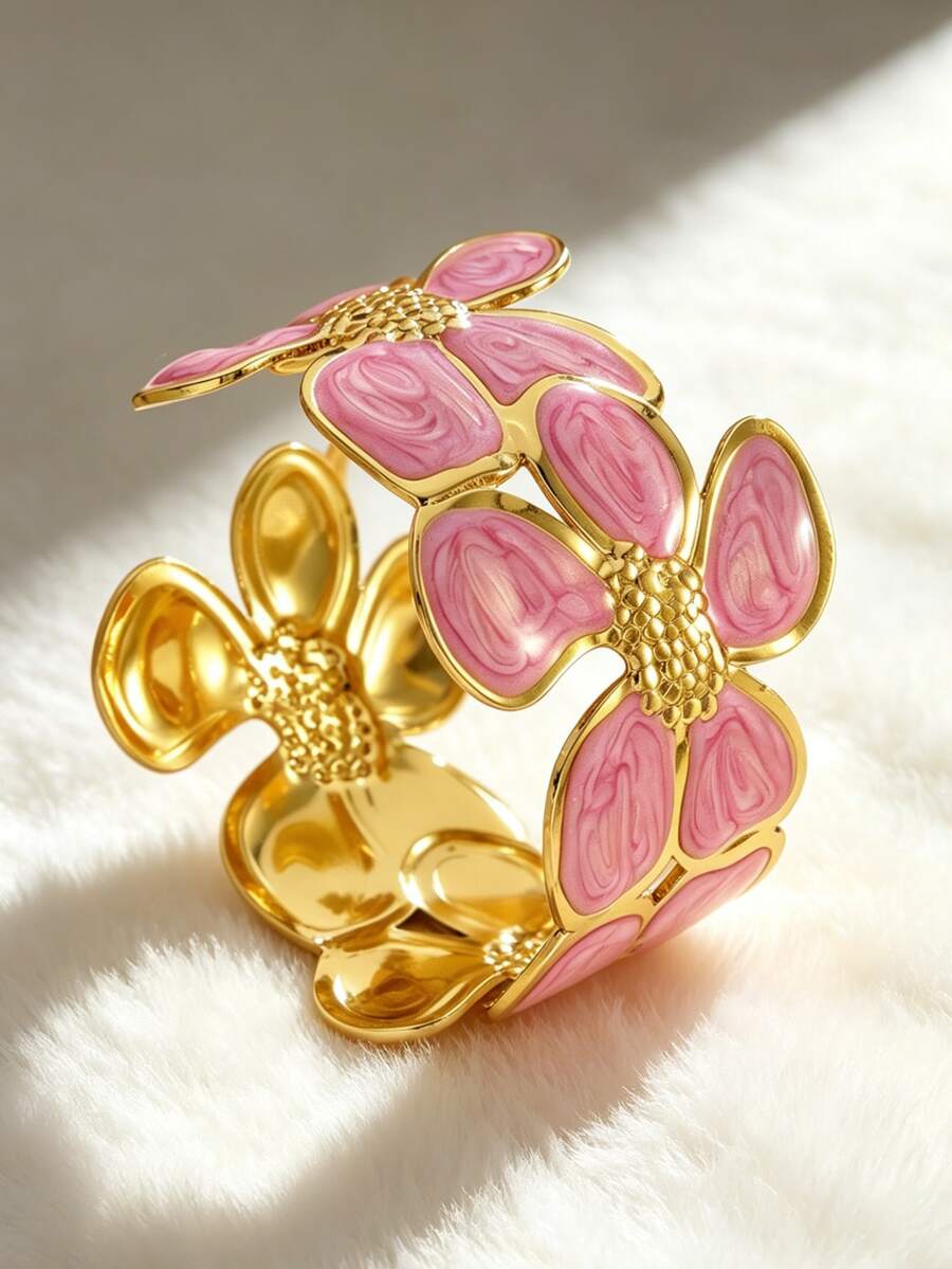 VceTd 1 pieza Brazalete de acero inoxidable con forma de plumeria esmaltada multicolor romántica, adecuado para que las mujeres lo usen en bodas o viajes, también como regalo del Día de San Valentín para los seres queridos - Amarillo Oro - Ver 1