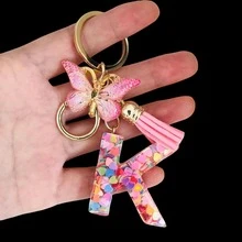 1个女士字母钥匙扣，心形闪光树脂字母，蝴蝶吊坠和流苏，新颖的背包挂件，情人节汽车配饰包包挂饰，学校万圣节配饰，教师节圣诞节礼物创意，带证件夹的挂绳，汽车配饰包包挂饰，送给母亲、父亲、毕业生和老师的礼物 - 粉色 - 查看 11