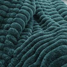 GOLDCASA Manta Cobertor Casal Relevo Canelado 200 x 180 Cm Varias Cores Antialérgica - Verde - Visão 2