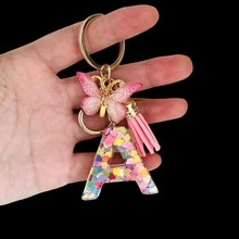 1个女士字母钥匙扣，心形闪光树脂字母，蝴蝶吊坠和流苏，新颖的背包挂件，情人节汽车配饰包包挂饰，学校万圣节配饰，教师节圣诞节礼物创意，带证件夹的挂绳，汽车配饰包包挂饰，送给母亲、父亲、毕业生和老师的礼物 - 粉色 - 查看 6