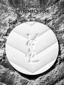 YSL [ 4g-#01 ] Polvo compacto mate radiante eterno, transparente, ligero, transpirable, controlador de aceite, de larga duración, difuminador de poros, acabado de maquillaje natural - 4g-#01 - Ver 2