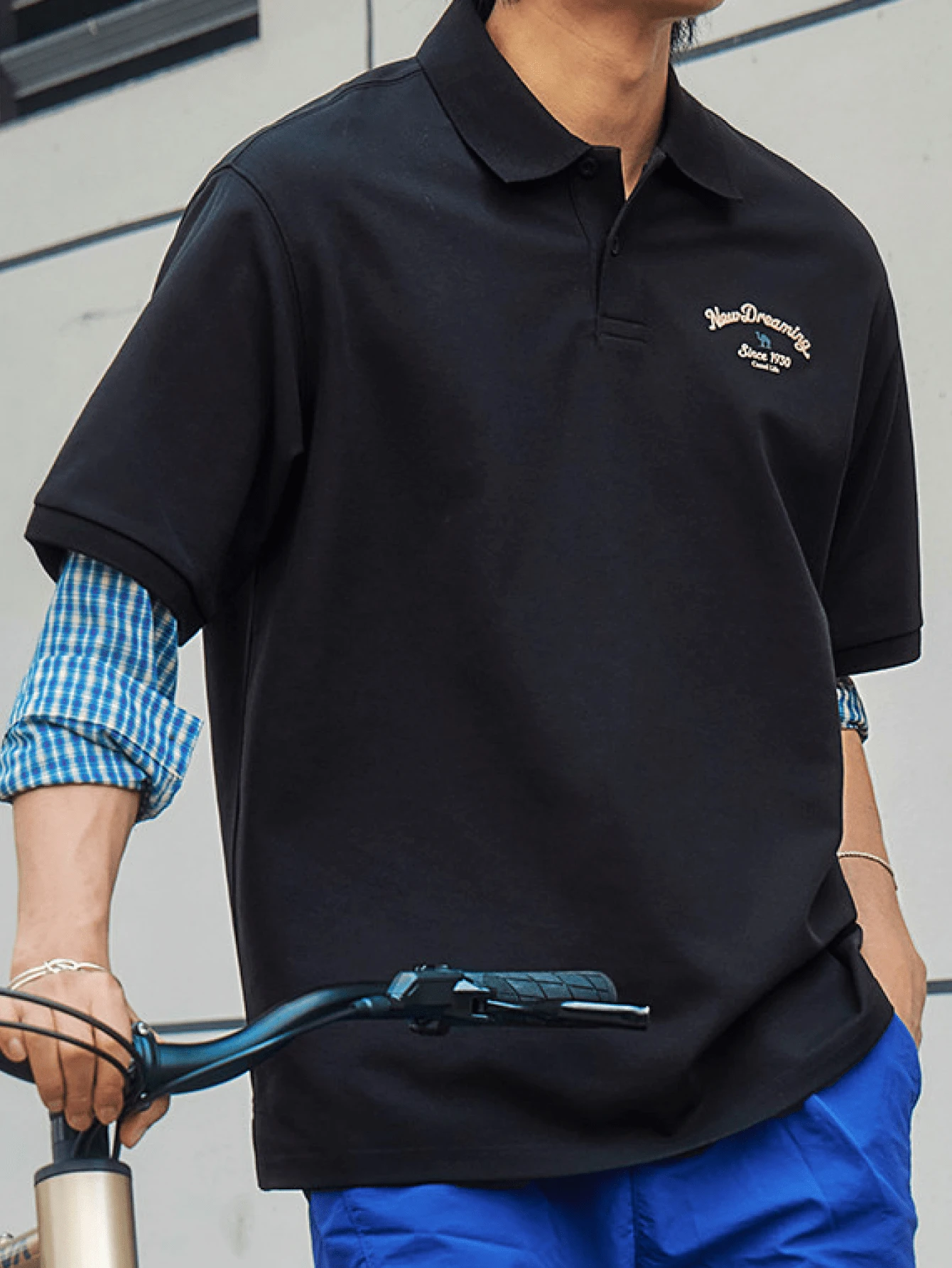 CAMEL CROWN Men's Quick-Dry Retro Style Moisture-Wicking, Anti-UV, Anti-Bacterial Washable Short Sleeve Polo Shirt For Summer - Phantom Black - View 1