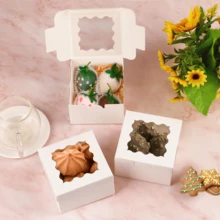 12/24/48个装白色饼干盒,4x4x2.5英寸带窗口烘焙盒,适用于迷你蛋糕、甜点、糕点、甜甜圈、马卡龙、草莓、巧克力糖果(含贴纸) - 白色 - 查看 7
