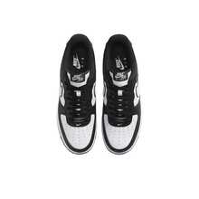 Nike Air Force 1 "Panda" 皮革 休閒 避震 低筒 板鞋 男女同款 白黑 - 黑與白 - 查看 4