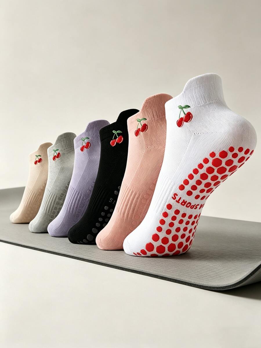 Damen süße Kirsche rutschfeste Yoga Socken, Silikon Anti-Rutsch Pilates Socken, bequeme atmungsaktive Mittelhoch Sport Socken, Indoor Fitness Barfuß Training Socken, geeignet für Frühling und Sommer - Verschiedenfarbig - Übersicht 1