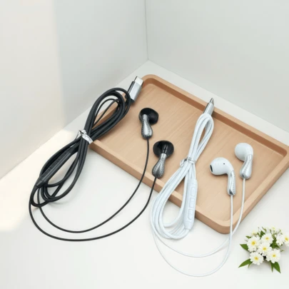 1pc Black/White/Red/Blue 4 Colors Are Available, Type-C Semi-In-Ear Wired Headphones, In-Ear Headphones, Built-In Microphone