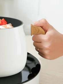This Japanese-Style Non-Stick Milk Pot Features A Single-Handle And Lid Design, Very Suitable For Single-Serving Use. The Simple Pure White Design Has No Printed Patterns, With Thoughtful Details Such As The Beechwood Lid Handle, Rounded And Smooth Pot Body, And Thickened Composite Bottom. - View 7