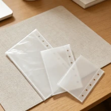 10/20/30 pièces/sac Pochettes plastiques transparentes M5/A6/A7, pages de recharge pour classeur à anneaux, matériau PP de haute qualité. Rangement pour photos K-pop, cartes, photos, documents, monnaie, bijoux et petits articles. Convient pour l'école, les fournitures scolaires, apparence , matériau transparent - Multicolore - Voir 11