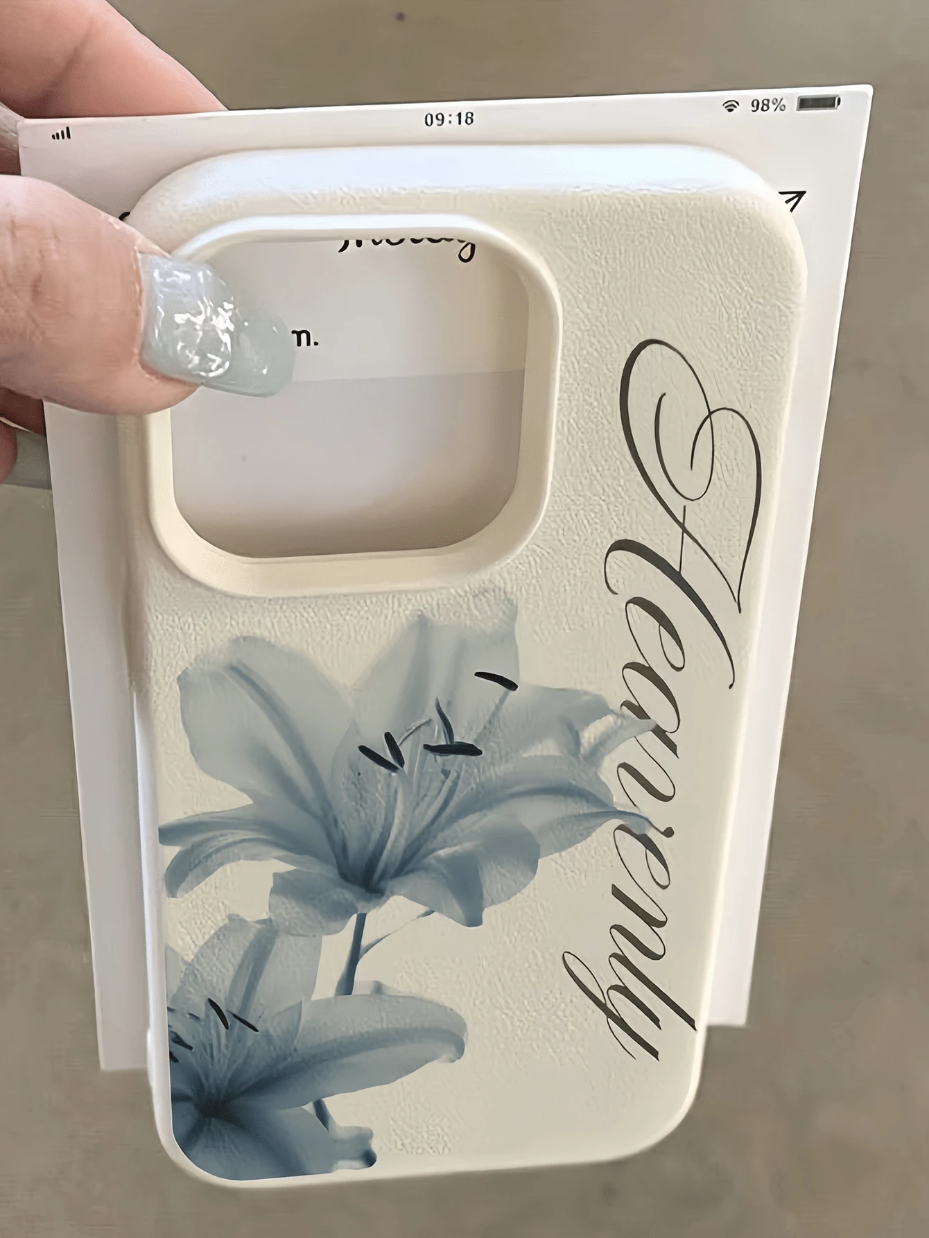 1pc White & Light Blue Elegant Lily Minimalist Personalized TPU Shockproof Full Coverage Phone Case, Compatible With Apple 17, 16, 15, 14, 13, 12, 11 Pro Max, Air, And Series - Multicolor - View 1