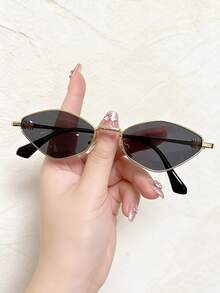 1pc Fashion Multi-Style Vintage Bohemian Metal Feeling Small Frame Rhombus Polygon Personalized Ins Style Glasses, High-End Street Snap Decorative Glasses - 1pc Small Polygon Gray - View 9