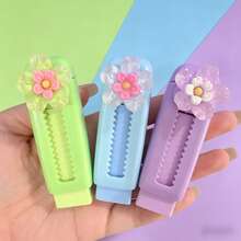 Creative Spring Flower-Shaped Theme, Cute Creamy Puppy Retractable Eraser With Campus-Style Small Flower Design For Students, Essential Study Supply And Back-To-School Gift, Classroom Reward - Multicolor - View 8