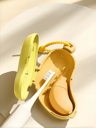 1 pieza Soporte para cepillo de dientes con forma de plátano creativo y lindo - Portátil para viajes y uso doméstico, almacenamiento de cepillo de dientes eléctrico y pasta de dientes, cubierta a prueba de polvo, diseño ergonómico, color amarillo y marrón, sin olor (estilo de cuidado oral coreano y japonés), estuche de viaje para cepillo de dientes, forma divertida, superficie suave