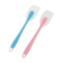 1/2 chiếc - Muỗng silicon cao cấp - Chống dính, chịu nhiệt, dụng cụ nhà bếp, thích hợp cho nấu ăn, nướng bánh và lật thức ăn - Chất liệu silicon, có thể rửa bằng máy rửa chén - Lý tưởng cho đầu bếp gia đình và những người đam mê làm bánh - Tuyệt vời để sử dụng hàng ngày và làm quà tặng. Muỗng silicon đa năng để vét bánh và bơ: Chịu nhiệt, đáp ứng nhiều nhu cầu làm bánh. Thuận tiện để phết bơ, trộn bột và vét mứt. Dễ dàng vệ sinh. - Nhiều màu - Xem 14