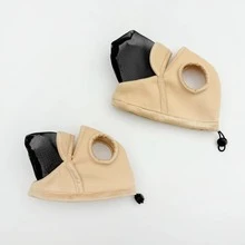 Rọ mõm cho chó khi đi dạo ngoài trời, giúp ngăn chó ăn uống bừa bộn, cắn phá, giảm tiếng ồn, phù hợp cho chó nhỏ và vừa, giữ ấm cho mùa thu/đông. - Màu be - Xem 6