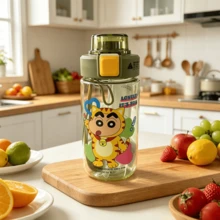 Vaso de plástico de la serie Crayon Shin-Chan de MINISO, taza de agua con dibujos animados lindos con pajita, taza transparente, botella de agua deportiva y de viaje de 500ml/16.91oz - Multicolor - Ver 10