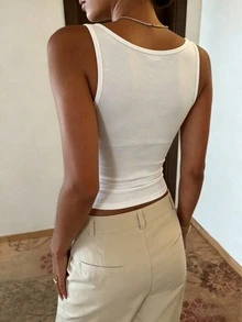 女款蕾絲方領性感白色貼身背心，適合通勤、街頭、派對與約會，夏季休閒百搭 - 白色 - 查看 4