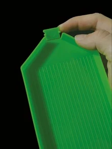 8*14cm Plateau de tri de perles facile pour débutants, plateau de peinture de diamant en plastique avec bec verseur, disponible en blanc, vert, bleu, violet, boîte de rangement antidérapante pour peinture de diamant, convient aux hobbyistes de perles intermédiaires et aux artisans professionnels de peinture de diamant - Ensembles - Voir 6