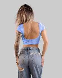 Cropped Top With Open Back, Short, Fitted Blouse, Basic Minimalist Style, Casual Baby Tee, Copa Brasil Aitona. - Baby Blue - View 2