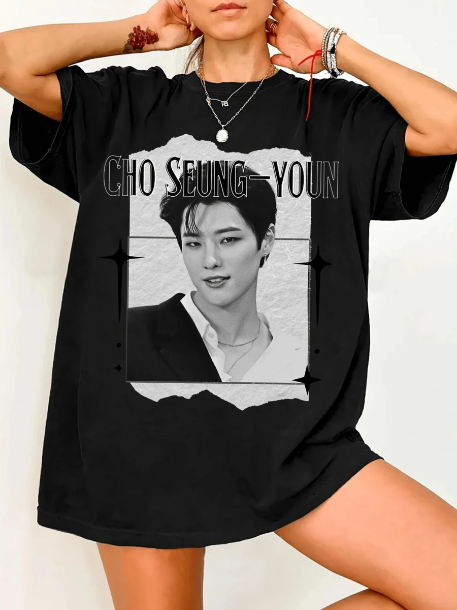 Black And White Retro Graphic T-Shirt For Cho Seung-Youn WOODZ K-Pop Fans - Black - View 1