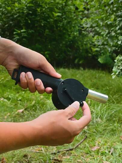 1pc Hand-Cranked Air Blower, Portable Manual Barbecue Air Blower, Small Handheld Blower, Outdoor Barbecue Accessory Tool, Portable Barbecue Air Blower, Fireplace Air Blower, Hand-Cranked Combustion Booster For Outdoor Cooking, Portable Manual Blower For Camping, Fire Starting, Barbecue, Portable Blower, Stove Accessories