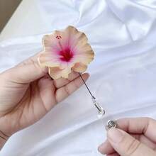 Acrylic Flat Gerbera Daisy Retractable Badge Reel, 360 Degree Rotating Alligator Clip Sleeve Badge Holder For Doctors, Nurses - one-size - View 15