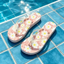Women's V-Strap Sandals For Spring And Summer, Featuring Bold Pink Graffiti On The Exterior, Paired With Flat, Versatile, Anti-Slip, Ankle-Protecting And Toe-Squeezing Beach Sandals. - 淺粉色 - 查看 7
