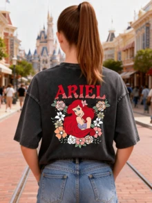 [Disney Official Authorization] This Disney Women's T-Shirt Features A Creative Double-Sided Print Of The Disney Princess Ariel's Lettering And Cartoon Design. It's A Spring/Summer Style Round Neck Vintage-Inspired Washed Cotton T-Shirt, Made Of Soft And Comfortable Pure Cotton Fabric, Suitable For Everyday Wear, Shopping, Travel, And Casual Occasions. It Also Makes A Wonderful Gift. - 黑色 - 查看 3