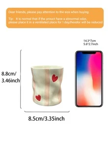 可愛心形條紋花瓶，波浪造型瓶身，適合居家與陽台裝飾；現代簡約風花瓶（2色可選） - 多款 - 查看 10