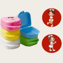 Hộp đựng răng giả và hàm duy trì di động - Thiết kế nhỏ gọn, tiện lợi khi đi du lịch với nắp đậy chắc chắn, chất liệu nhựa bền, nhiều màu sắc để lựa chọn (vàng, xanh lá cây, hồng, xanh dương, trắng) để đựng răng giả, hàm duy trì, niềng răng và Invisalign, hộp đựng hàm duy trì, phụ kiện du lịch, màu sắc tươi sáng, tay cầm dễ cầm nắm. - A - Xem 2