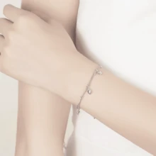 Vòng tay hình trái tim bằng bạc 925 thời trang, thích hợp để đeo hàng ngày và làm quà tặng. - trắng - Xem 3