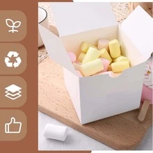 50個白色附蓋禮品盒,4x4x4英吋,適用於珠寶、糖果、零食和香氛蠟燭,可用絲帶裝飾。高CP值商業包裝,適用於婚禮、生日、新娘派對、青年聚會及所有節慶場合。 - 多色 - 查看 4