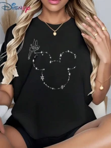 [Disney Official Authorization] This Women's Casual, Pure Cotton, Round Neck, Short-Sleeved, Loose-Fitting T-Shirt Features A And Mickey Mouse Design. Perfect For Taking Photos At Disneyland, As A Travel Souvenir, For Everyday Casual Wear, Or For Matching Family Outfits. It Also Makes An Ideal Valentine's Day Gift For Friends And Family. A New Spring Style, This Women's Clothing Is Comfortable And Skin-Friendly, Suitable For Outdoor Wear. - 黑色 - 查看 1