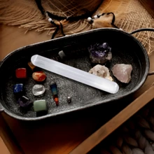 摩洛哥白色疗愈水晶——透石膏按摩棒，有助于缓解焦虑、瑜伽和冥想，是馈赠亲友和家居装饰的理想之选。 - 7.8~8.3inch - 查看 2