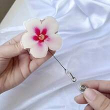 Acrylic Flat Gerbera Daisy Retractable Badge Reel, 360 Degree Rotating Alligator Clip Sleeve Badge Holder For Doctors, Nurses - one-size - View 8