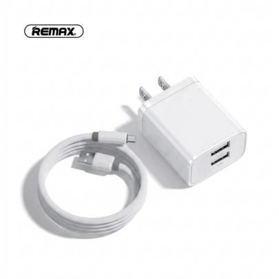  Remax 18W PD充电器套装，包含2个USB-A接口和1米PD Type-C充电线，兼容iPhone 14/13/12/11及安卓手机，通用旅行充电器套装（1-3套），适合旅行、办公、宿舍和家庭使用，多接口设计，包含适配器