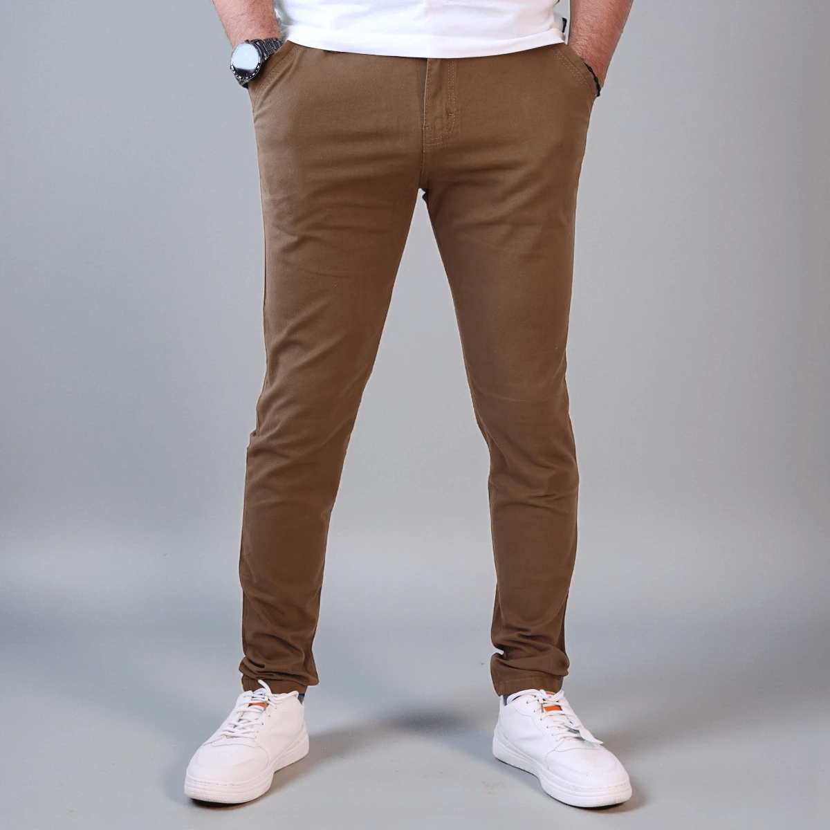 Stretch Gabardine Skinny Pants For Men John Silver - 駝色 - 查看 1