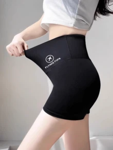 1/3条装女士夏季防眩光安全短裤，修身三层鲨鱼皮短裤，无缝瑜伽/骑行内裤，适合户外穿着 - 黑色 - 查看 4