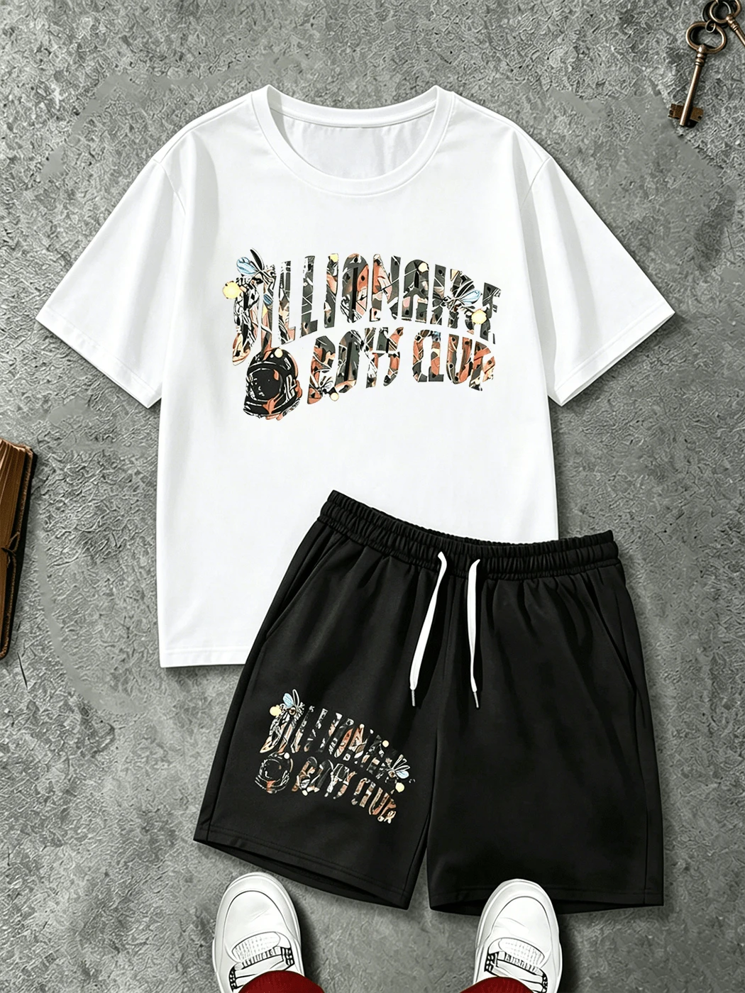 Men's Two-Piece White Summer Set, American Street Style Camouflage Letter Print Crew Neck Short-Sleeved Shirt And Shorts, Loose Fit, Comfortable And Breathable, Suitable For Daily Outings And Light Sports Activities. - 白色 - 查看 1
