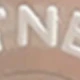 متعدد الألوان