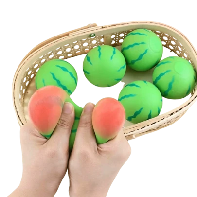 1pc Creative Color Changing Squeeze Watermelon Squishy Toy, Soft Slow Rising Squeeze Stress Relief, Portable Sensory Fidget, Daily Relaxation, Realistic Fruit Shaped Desktop Decor, Ideal Novelty Gift For Holidays, Birthdays, Carnivals, Party Favors, Gift Box Filler, Visual Fun Stress Relief, Helps Relieve Tension, Anxiety, Fatigue And Improve Mood