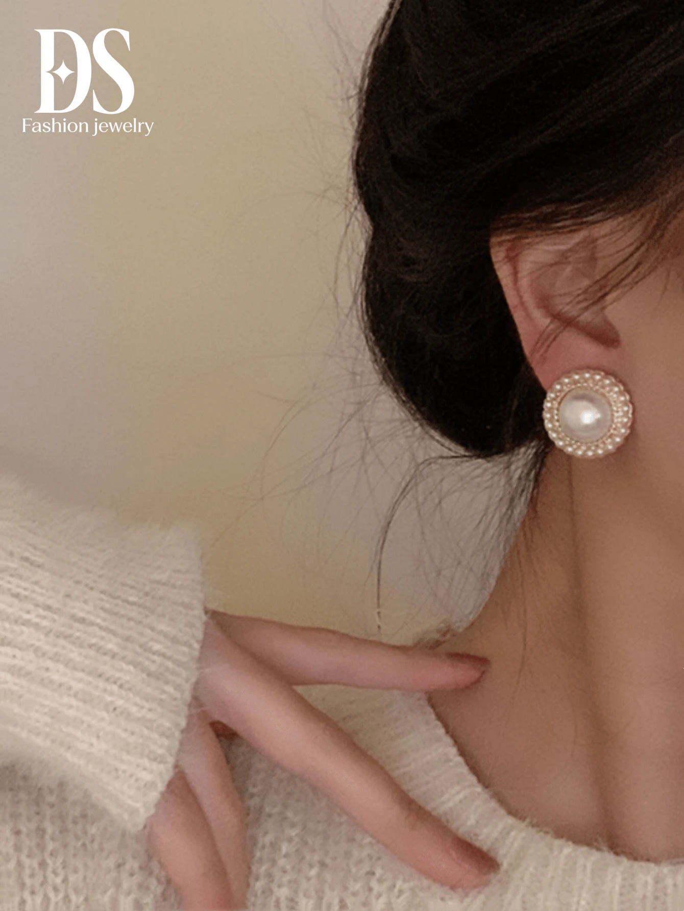1 Pair Women's Elegant Baroque Faux Pearl Clip-On Earrings, Jewelry With High-End Feel For Women, Earrings