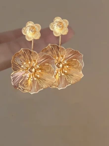 一对花卉设计耳环，欧美奢华优雅时尚 - 金黃色 - 查看 2