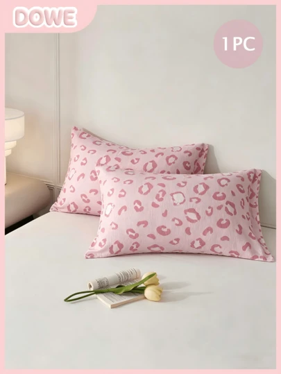 1 vỏ gối kiểu phong bì làm từ 100% vải polyester, bề mặt nhăn, họa tiết dập nổi, chất liệu cực mềm, thích hợp cho phòng ngủ, khách sạn, ký túc xá, không bao gồm ruột gối.