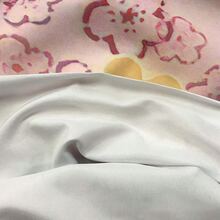 3件組 OMG! 這款草莓玫瑰床上用品套組太華麗了，時尚床上用品套組 (1件被套 + 2件枕套，不含填充物)。這是一款印花床上用品套組，質地柔軟舒適，適合臥室和客房。 - 彩色 - 查看 10