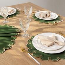 American-Style Placemat Set With Embroidered Charger Plates And Simple Napkins. Table Setting Kit With Simple Napkins. - Esparta Moss - Ver 4