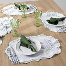 American-Style Placemat Set With Embroidered Charger Plates And Simple Napkins. Table Setting Kit With Simple Napkins. - Lila Púrpura - Ver 4